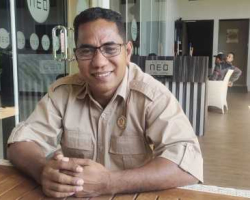 Foto. Indikasi Honorer Siluman di Kabupaten Kupang, Wakil Ketua DPRD Minta APH Usut Tuntas.