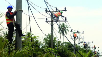 Foto. Pemerintah dan PLN Berhasil Terangi 72 Desa dan 158 Dusun di NTT, Wujud Nyata Energi Berkeadilan.