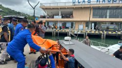 Foto. Tim SAR Gabungan Berhasil Evakuasi Jasad Perempuan di Perairan Pulau Padar Labuan Bajo.