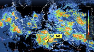 Foto. Terpantau Bibit Siklon Tropis 96S di Wilayah NTT, BMKG: Waspadai Hujan Lebat, Petir dan Angin Kencang.