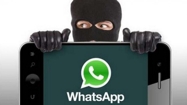 Foto. Ilustrasi penipuan melalui WhatsApp mencatut nama Bupati Kupang.