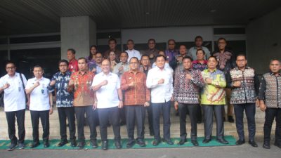 Foto. Gubernur dan Bupati se-NTT Temui Menteri BKKBN dan Komdigi, Bahas Sinkronisasi Program Pembangunan.