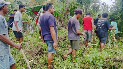 Foto. Warga Naitae Fatuleu Barat Serahkan 5 Hektar Lahan untuk Relokasi Korban Banjir Siumate.