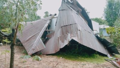 Angin Kencang Hancurkan Rumah Guru di Kupang, Diduga Akibat Siklon Tropis 93S