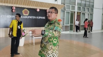 Foto. ASN di Pemkab Kupang Tidak Disiplin, Yosef Lede Kecewa dan Siap Berikan Sanksi Tegas.