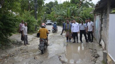 Wali Kota Kupang Siap Tuntaskan Jalan Rusak di Maulafa: Perbaikan Dimulai Tahun Ini, Drainase Jadi Fokus Utama