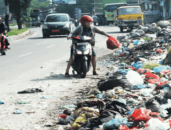 Pemkot Kupang Tak Main-Main! Denda, Kerja Sosial, hingga CCTV Siap Cegat Pembuang Sampah Liar