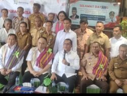 Menteri Budi Arie Setiadi Kunjungi 2 Koperasi Merah Putih di Kupang
