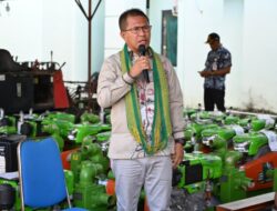 Gebrakan Alsintan Kupang: Bupati Yos Lede Dorong Petani Bergerak Menuju Swasembada