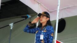Wabup Kupang, Aurum O. Titu Eki, pimpin upacara Harkitnas 2025 dengan pesan kuat dari Menkominfo Meutya Havid. Seruan kebangkitan berkelanjutan digaungkan demi Indonesia yang lebih adil dan berpihak pada rakyat.