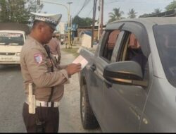 Gelar Operasi Pekat Turangga 2025, Sat Lantas Polres Kupang Tindak Tegas Pelanggaran Lalu Lintas dan Kendaraan Pengangkut Miras