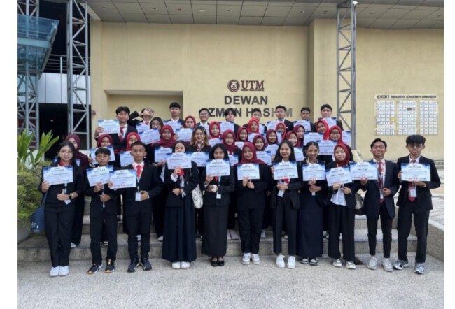 Mahasiswi Hukum Undana Ciptakan Dompet Anti Sampah Plastik, Gegerkan 3 Negara Asia!