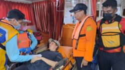 Tim SAR Kupang Evakuasi WNA Belgia dari Yacht di Perairan Selatan Timor 2 Tim SAR Kupang Evakuasi WNA Belgia dari Yacht di Perairan Selatan Timor.