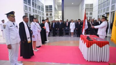 Sejarah Baru Pemerintahan Indonesia, Bupati Kupang Percayakan 24 Camat dan 17 Lurah kepada Alumni IPDN.